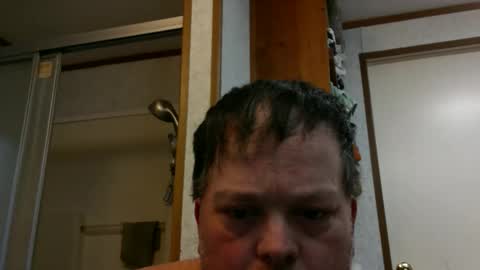 Snapshot of beer_money69 chatting on 12.01.25 beer_money69 online show from 12.01.25