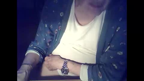 bekklove1 online show from 01.28.25