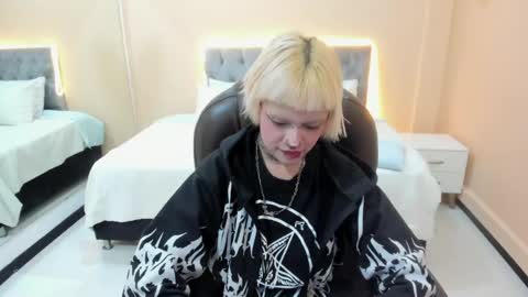 Bela online show from 04.12.26