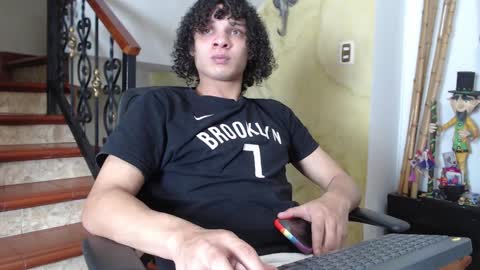 Snapshot of belamiramil chatting on 12.23.24 independent model online show from 12.23.24