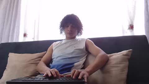 Snapshot of belamiramil chatting on 01.16.25 independent model online show from 01.16.25