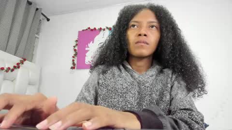 Belen  online show from 04.15.26