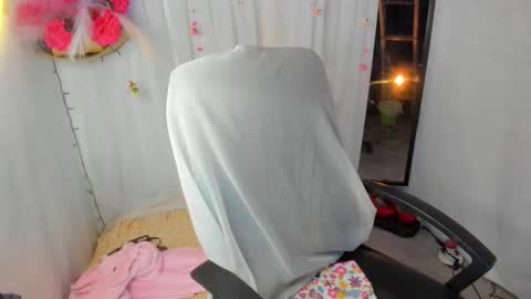 modelo independiente online show from 03.07.26