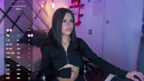 Snapshot of belinda_ws chatting on 02.27.25 Bella online show from 02.27.25