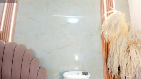 Snapshot of belkilima chatting on 10.20.25 Belkilima  online show from 10.20.25