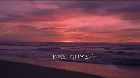 Snapshot of bell_art chatting on 09.29.25 online show from 09.29.25