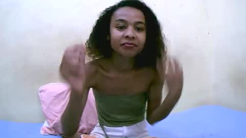 bella193999 online show from 11.22.25