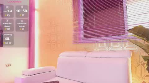 Snapshot of bella19__ chatting on 01.18.25 bella19   online show from 01.18.25