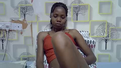 Bella online show from 10.24.25