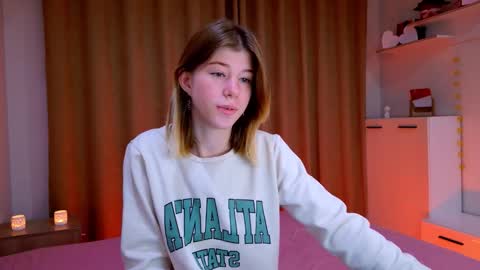 Bella online show from 11.08.25