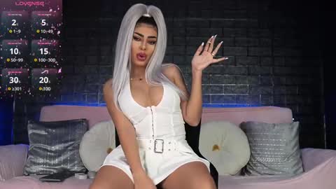 Emma  Bella online show from 02.13.25