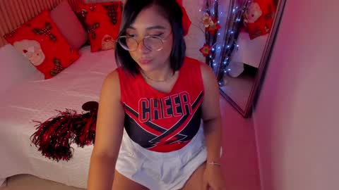 Dessi  online show from 12.04.24