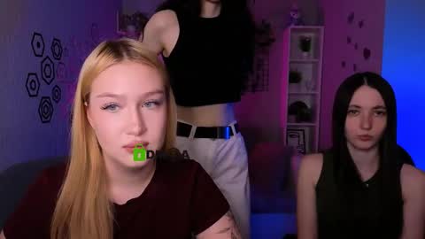 Snapshot of bella_dorn chatting on 05.31.26 Bella online show from 05.31.26