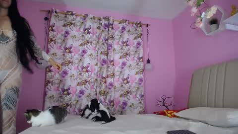 bella_gentle online show from 12.20.24