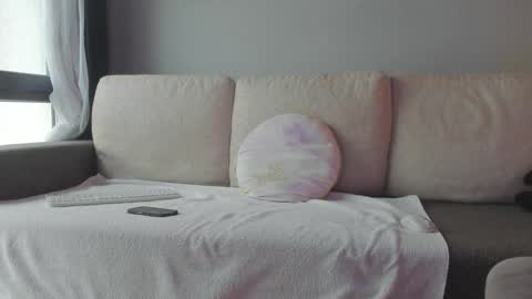 Snapshot of bella_hot77 chatting on 12.12.24 Anna  online show from 12.12.24