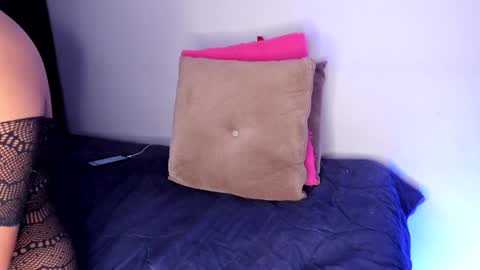 isabella online show from 02.09.25