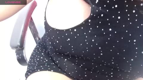 lady online show from 02.15.25