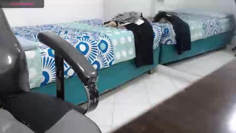 lady online show from 02.18.25