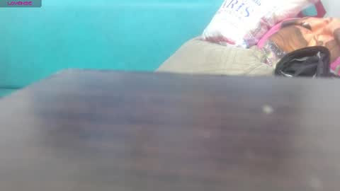 lady online show from 03.10.25