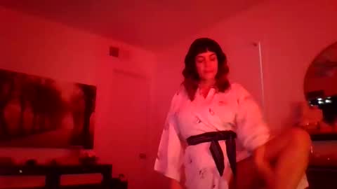 Bella Libellula online show from 02.28.26