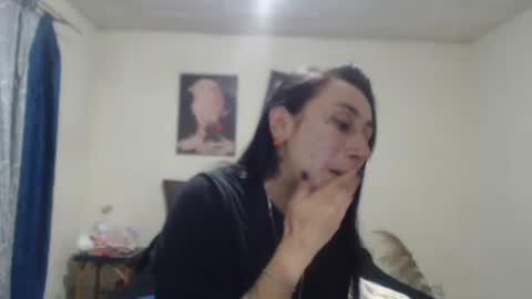 Snapshot of bella_luna34 chatting on 04.18.26 bella_luna34 online show from 04.18.26