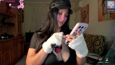 bella_pocahontas3 online show from 12.21.24