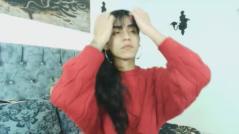 Snapshot of bella_poisonous chatting on 01.15.26 Bella online show from 01.15.26