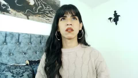 Snapshot of bella_poisonous chatting on 02.11.26 Bella online show from 02.11.26