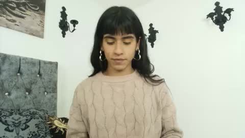 Snapshot of bella_poisonous chatting on 03.22.26 Bella online show from 03.22.26