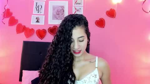 Snapshot of bella_ponce1 chatting on 03.04.25 Bella Ponce online show from 03.04.25