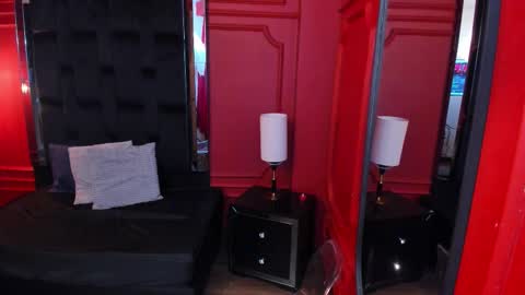 Bella Riviera online show from 01.12.26