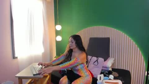 Bella Riviera online show from 02.24.26