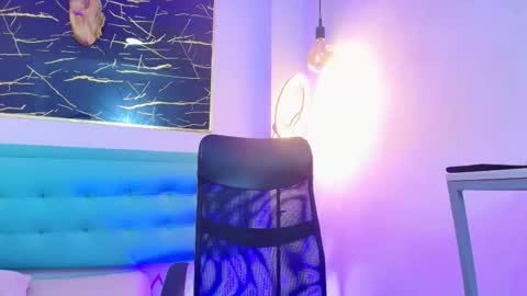     online show from 12.20.25