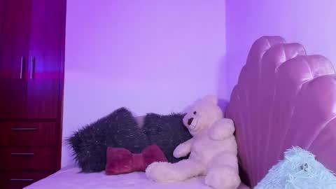 Valeria Model Independent online show from 09.23.25