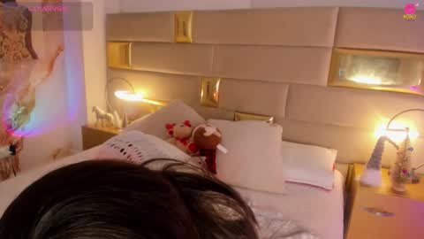 Bella Becca  online show from 12.05.25