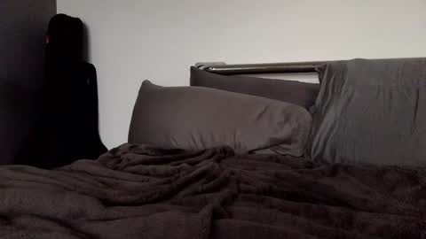 Bella online show from 02.13.25