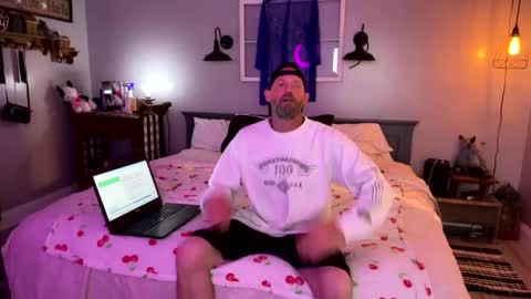 Roxy Rain online show from 02.17.25