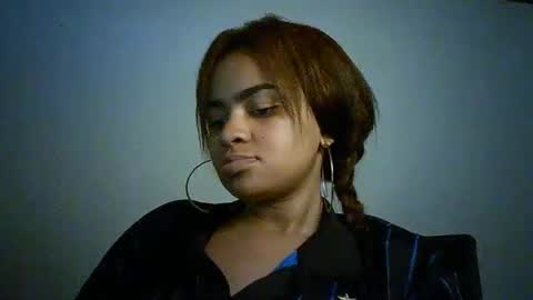 Bella online show from 02.20.25