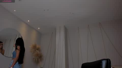 Snapshot of bellacarteer_ chatting on 02.18.25 Bella C online show from 02.18.25