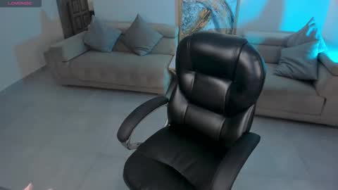  Bella C  online show from 09.28.25