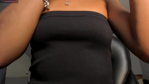  Bella C  online show from 10.20.25