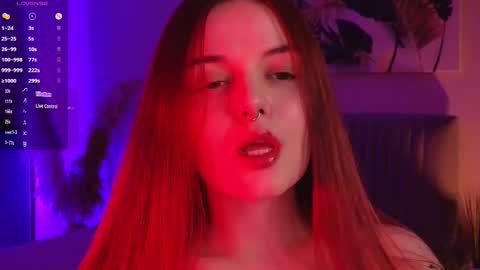 belladevile_ online show from 09.28.25