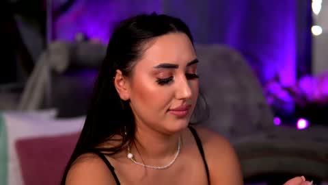 belladoyle online show from 12.07.24