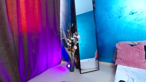 belladoyle online show from 02.24.25