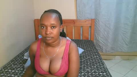 Bella online show from 10.31.25