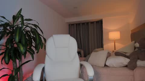 Snapshot of bellamia_ chatting on 01.27.25 Bella Mia online show from 01.27.25