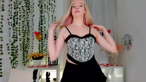 Bella online show from 02.09.26