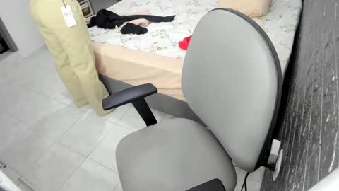 Bella  Angelycal online show from 01.08.25