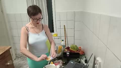 Emma online show from 06.12.26