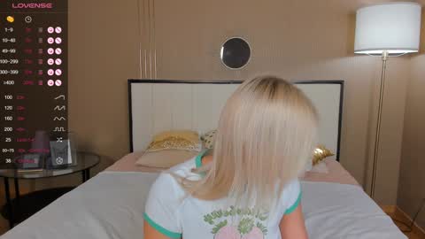Bella online show from 12.11.24